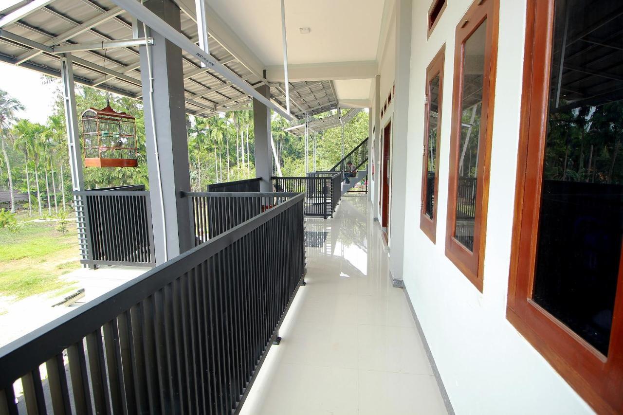 Oyo 739 Guest House Si Kancil Bengkulu Exterior foto