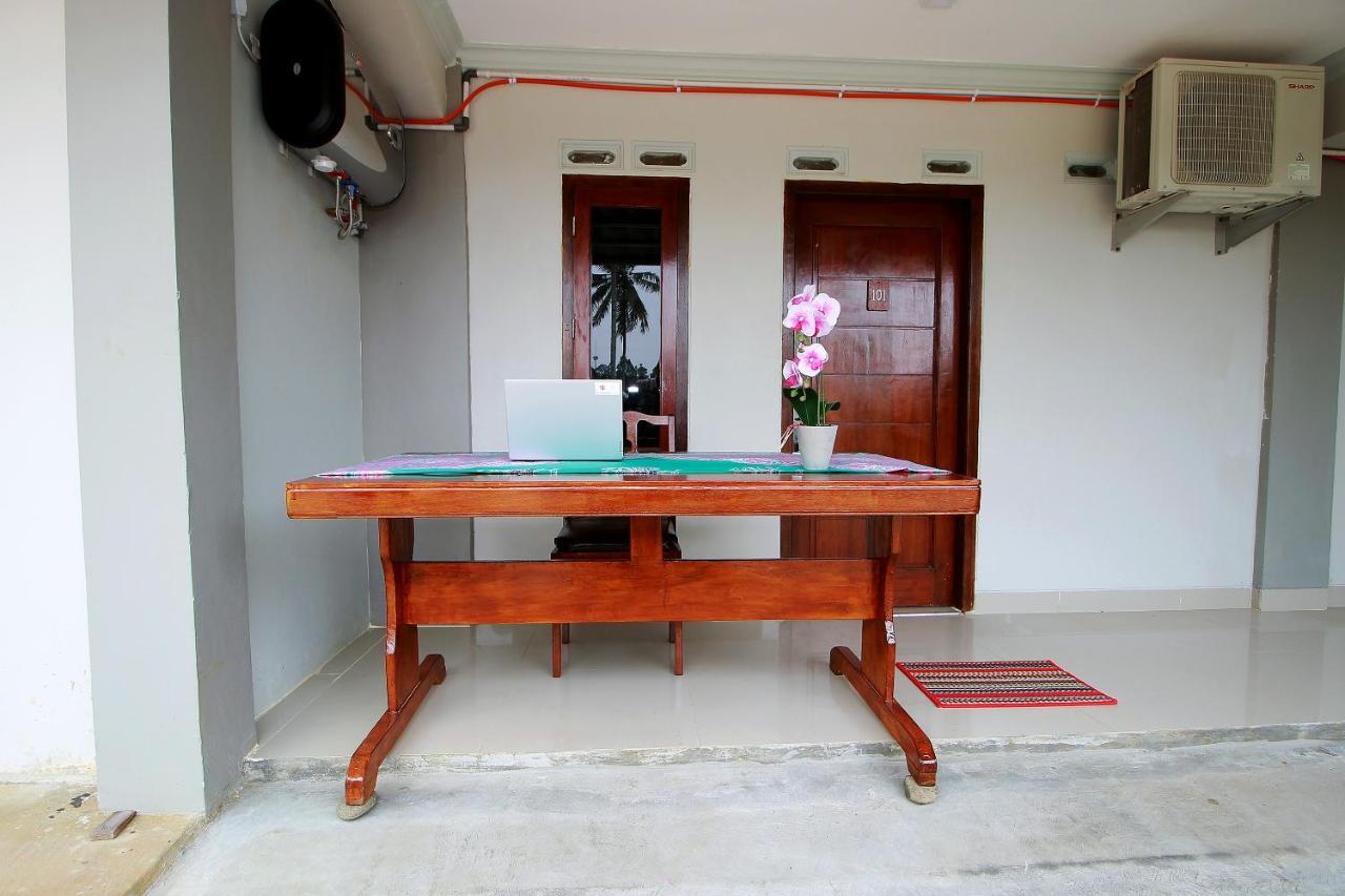 Oyo 739 Guest House Si Kancil Bengkulu Exterior foto